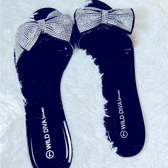 Silver Gem Bow Sandals - Picture 7 of 7